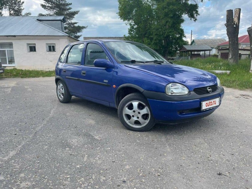 Опель Корса 1999