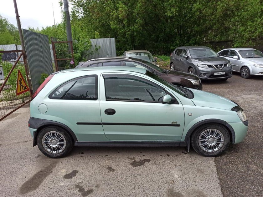 Opel corsa 2001