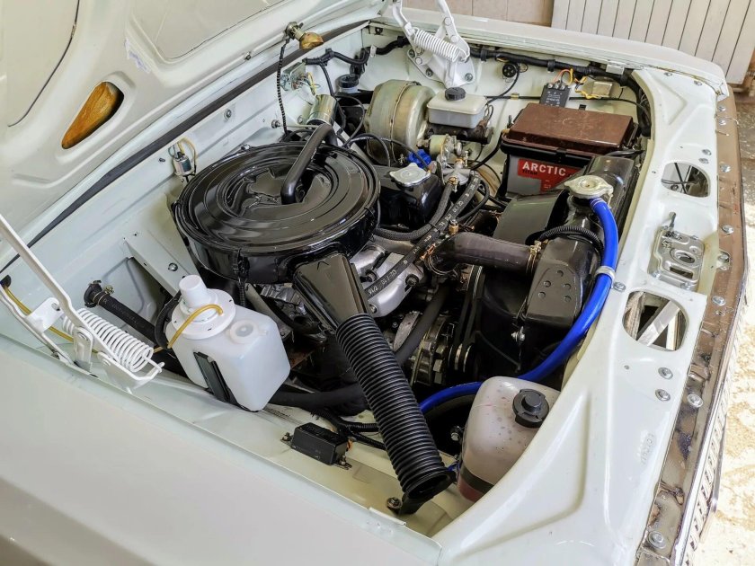 Подкапотка ГАЗ 2410