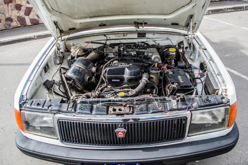 Двигатель ГАЗ 3105 v8