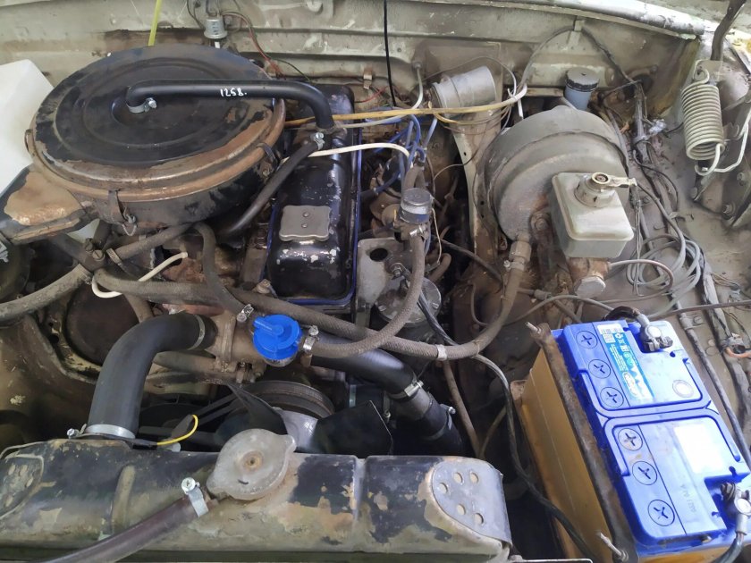 ГАЗ 31029 под капотом