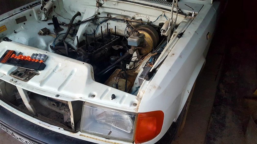 ГАЗ 31029 подкапотка