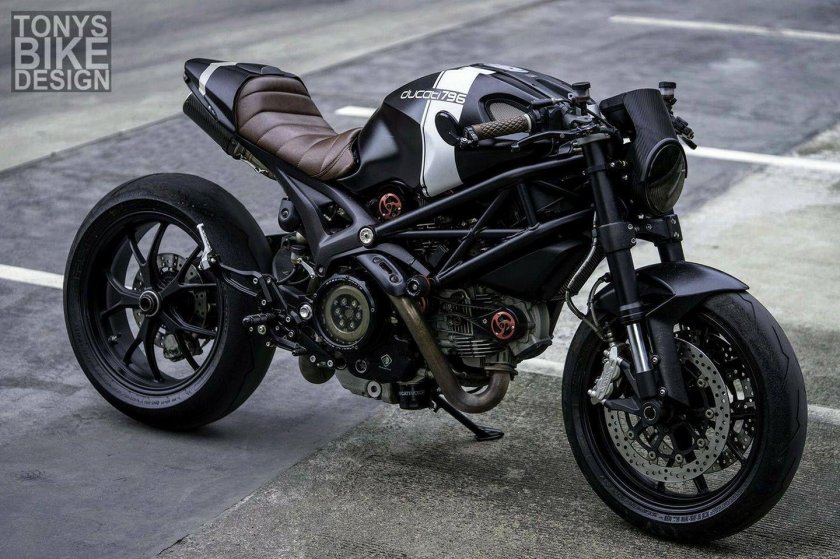 Ducati 696 Custom
