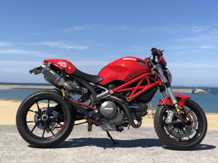 Ducati Monster 796