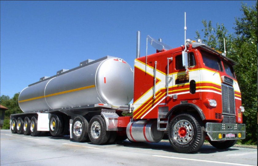 Фредлайнер цистерна
