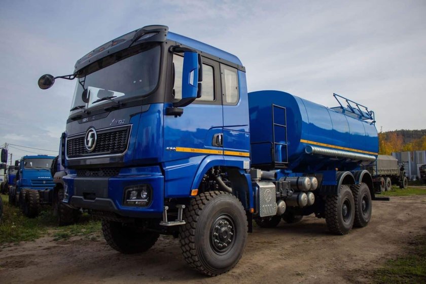 Автоцистерна для воды