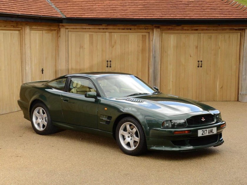 Aston Martin v8 Vantage 1999