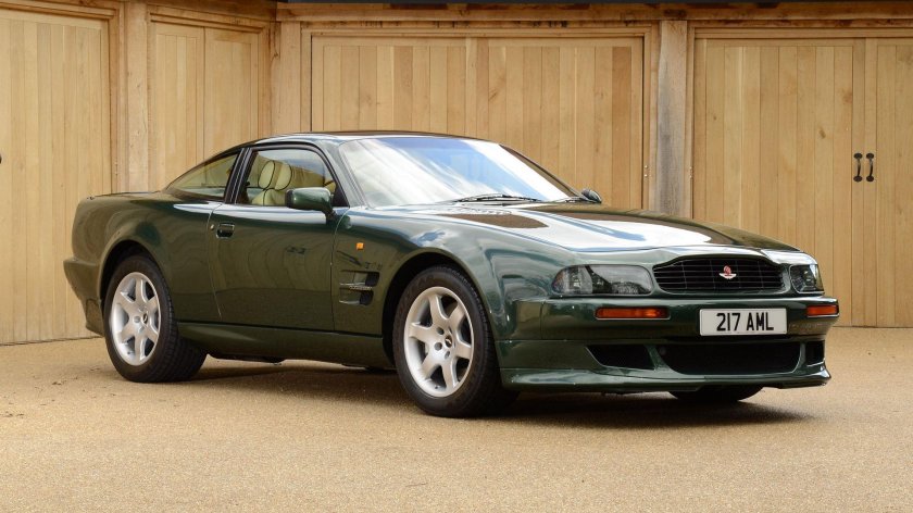 Aston Martin v8 Vantage 1993