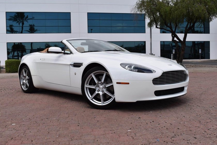 Астон мартин v8 vantage