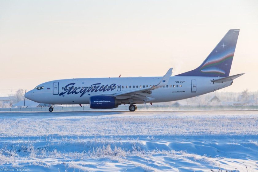 737-700 Якутия