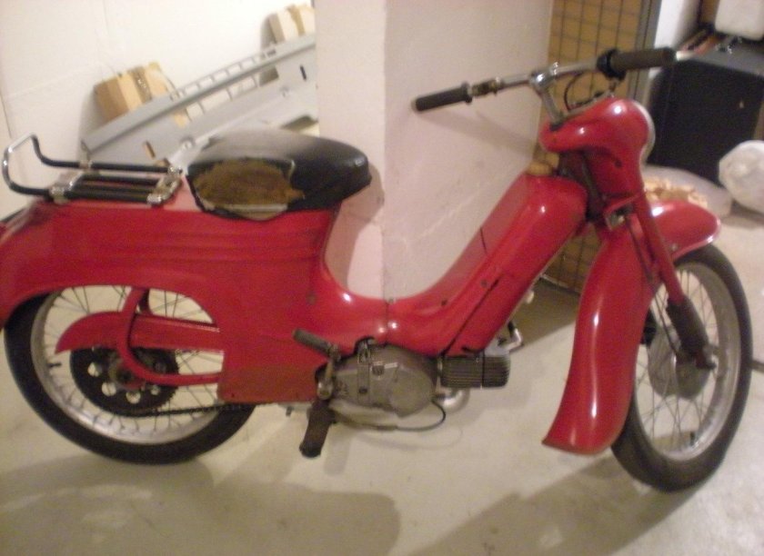 Jawa Pioneer 555
