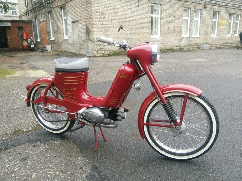 Ява Пионер 50