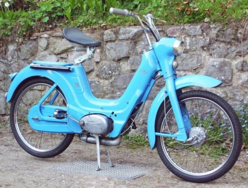 Ява Яветта 551