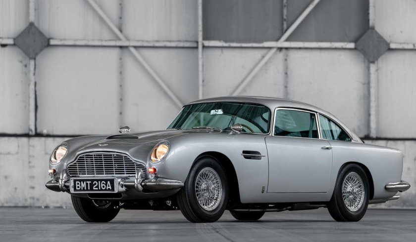 Aston Martin db5 007