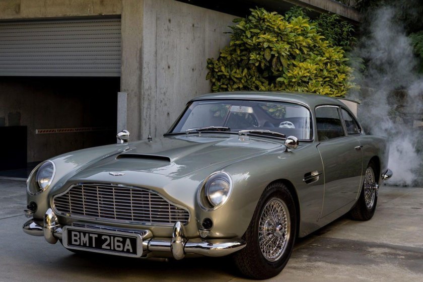 Aston Martin db5 007