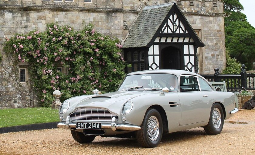 Aston Martin db5 007