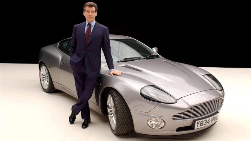 Aston Martin Vanquish 007 Дэниел Крейг