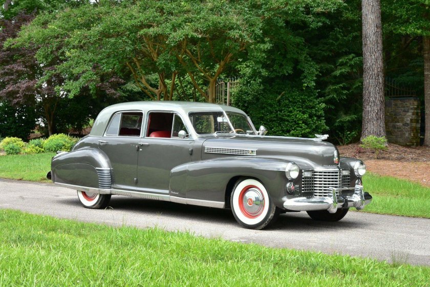 Cadillac fleetwood 1948