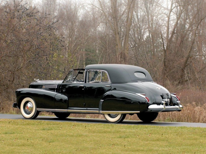 Cadillac Fleetwood Sixty Special