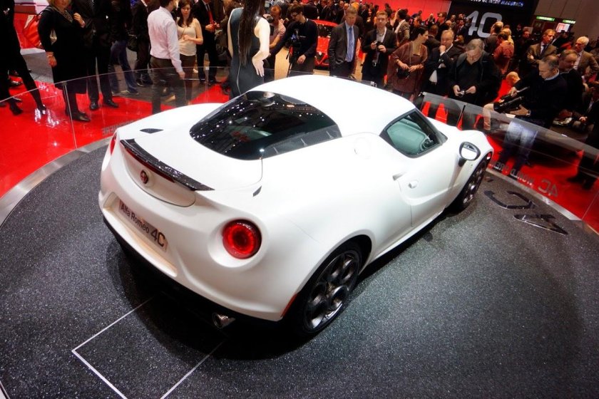 Alfa Romeo 4c 2013