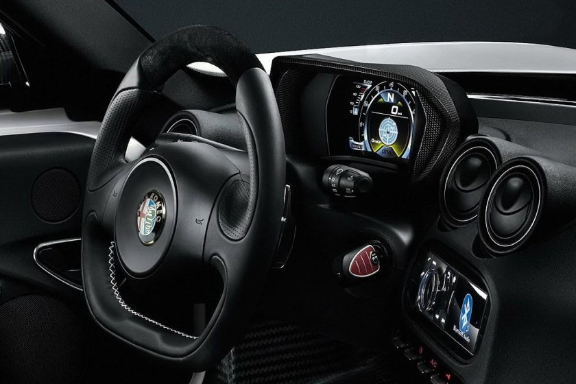 Alfa Romeo 4c салон