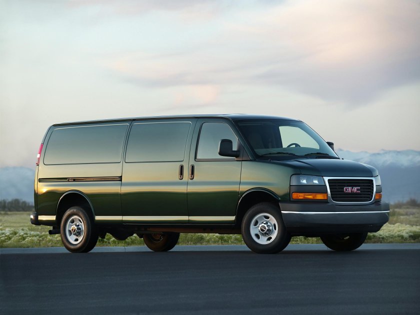 GMC Savana 2021