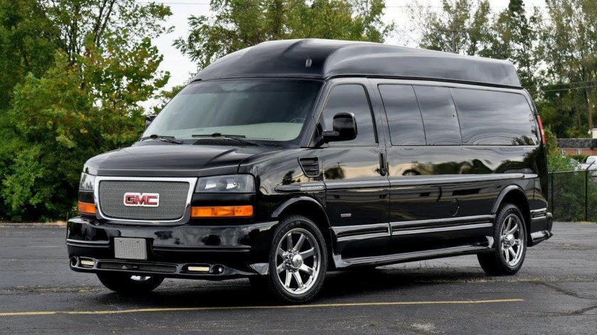 GMC Savana Explorer 2020
