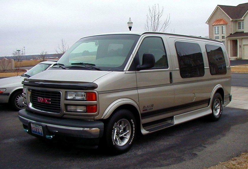 GMC Savana g1500
