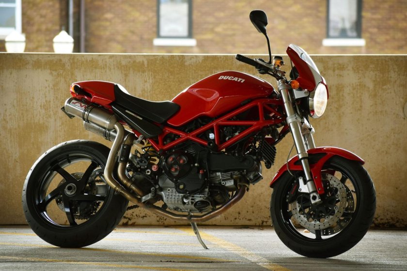 Ducati Monster 1000