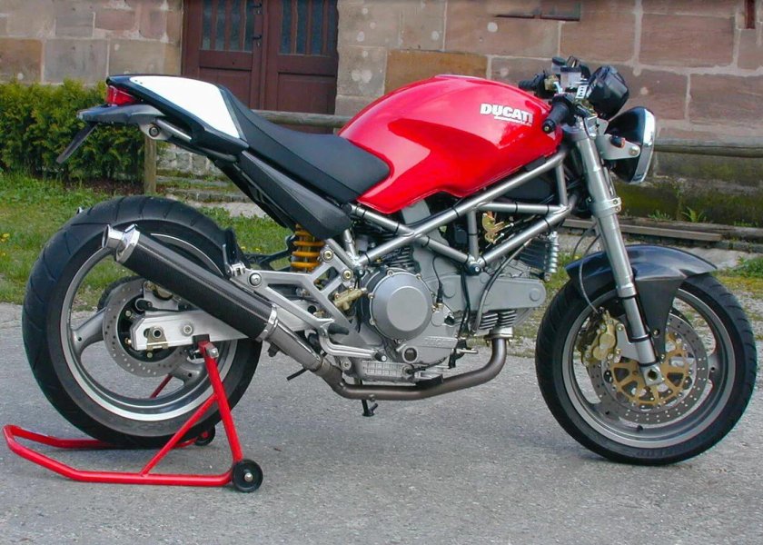 Ducati Monster 1000ie
