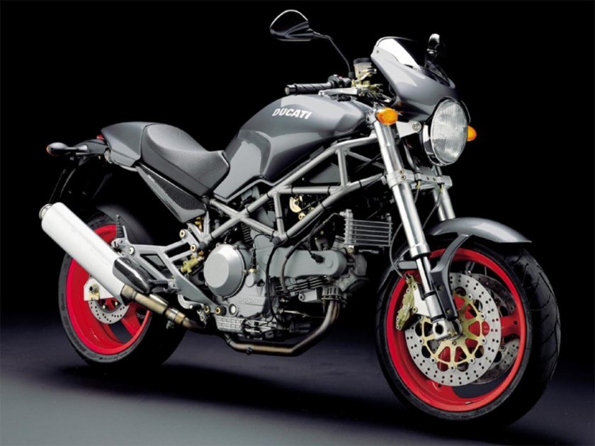 Ducati Monster s2r 1000