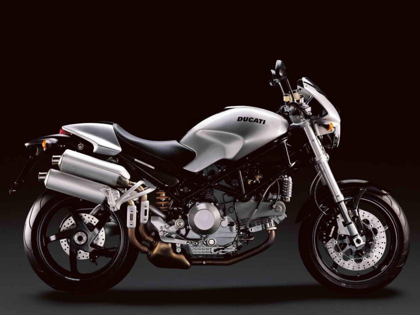 Дукати монстр 1000