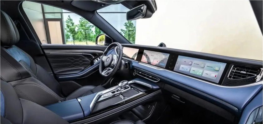 Китайский кроссовер voyah