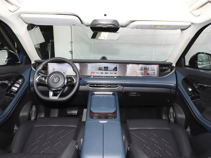 Voyah free 2024 гибрид Salon