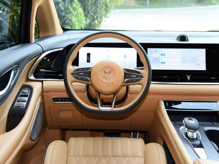 Китайский минивэн 2022 voyah Dreamer