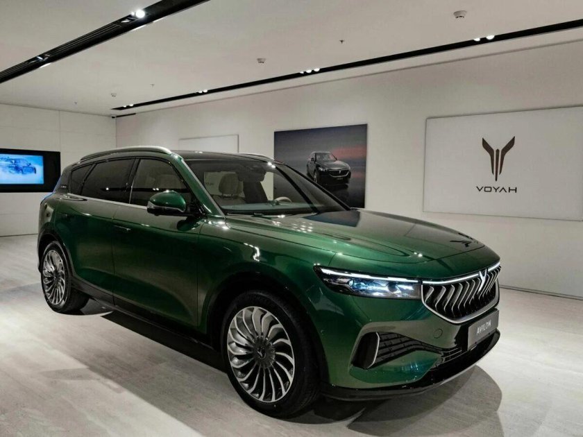Китайский электромобиль voyah