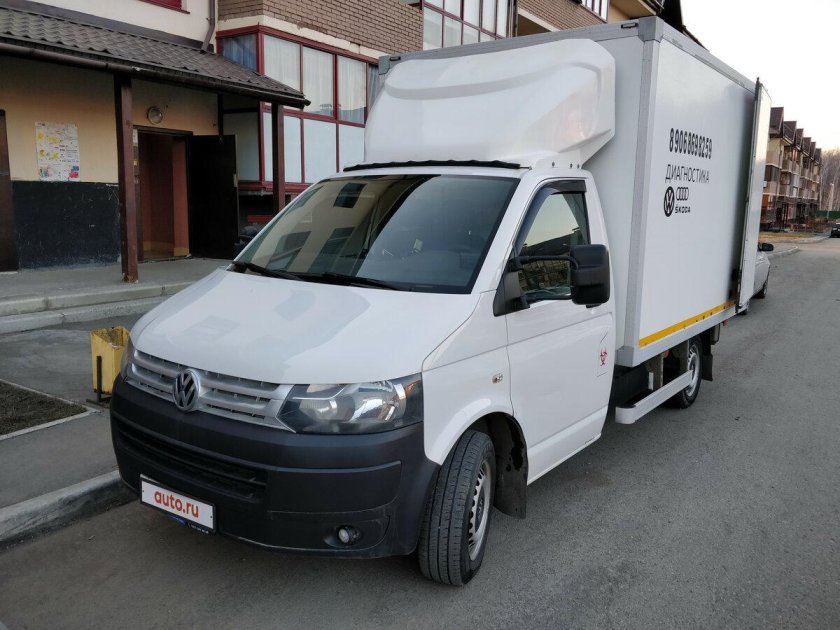 Фольксваген Транспортер с будкой