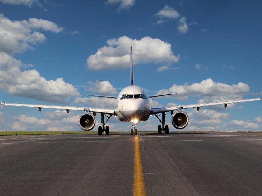 Airbus a320 в закате