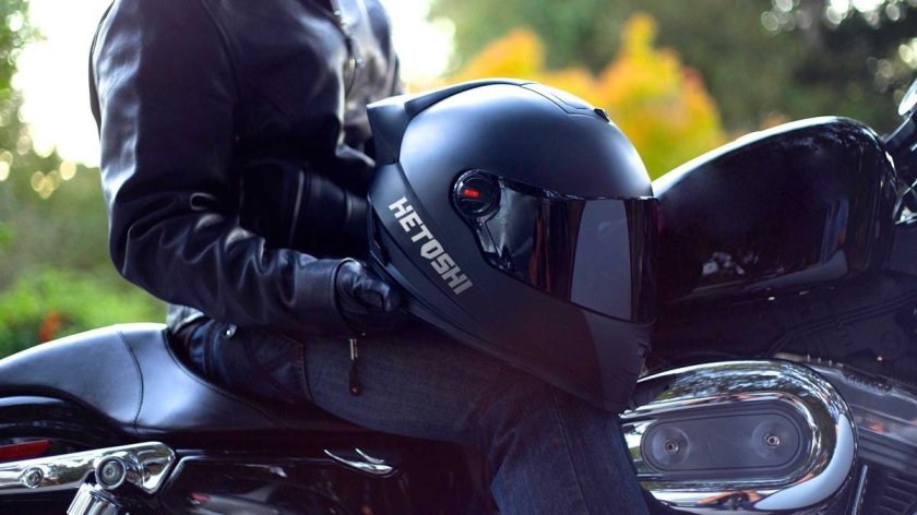 Мотоциклетный шлем Casco Moto