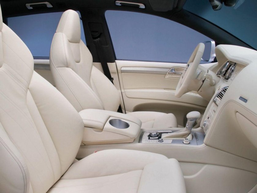 Audi q7 белый салон