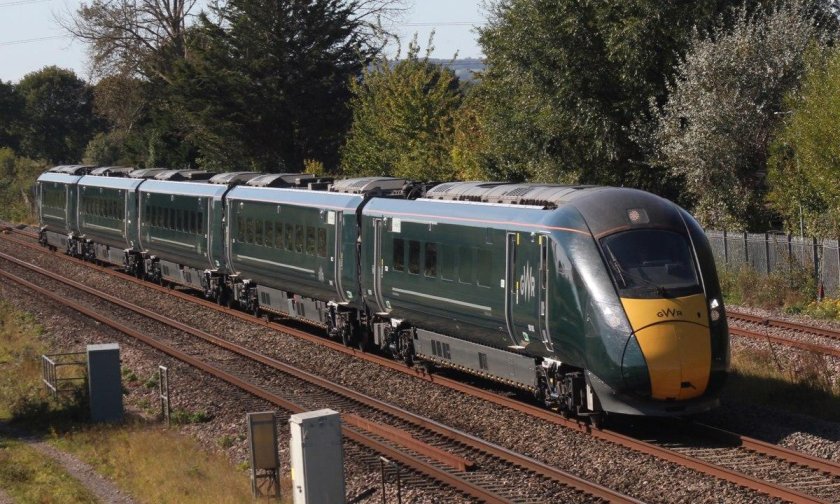 V150 электропоезд