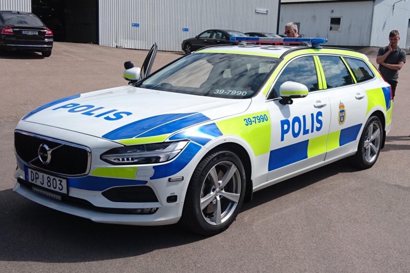 Volvo v90 Police