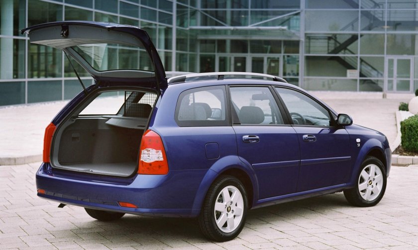 Шевроле Лачетти универсал