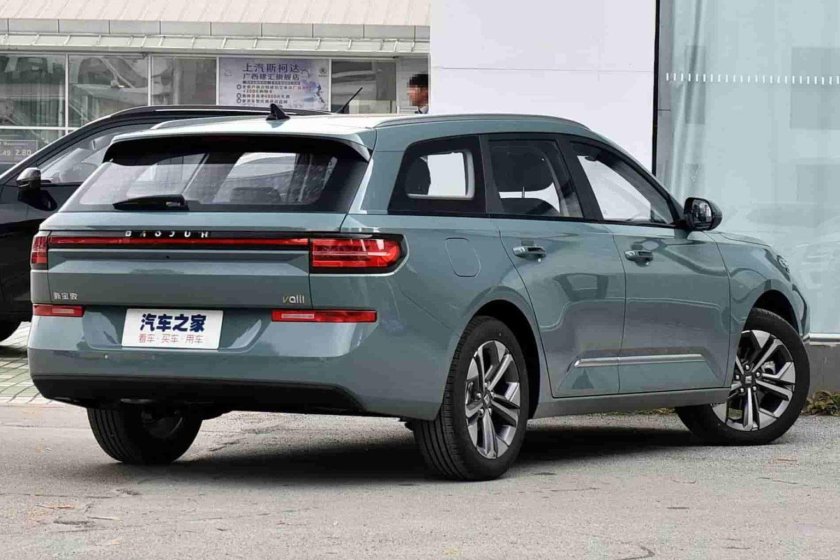 Geely универсал 2022