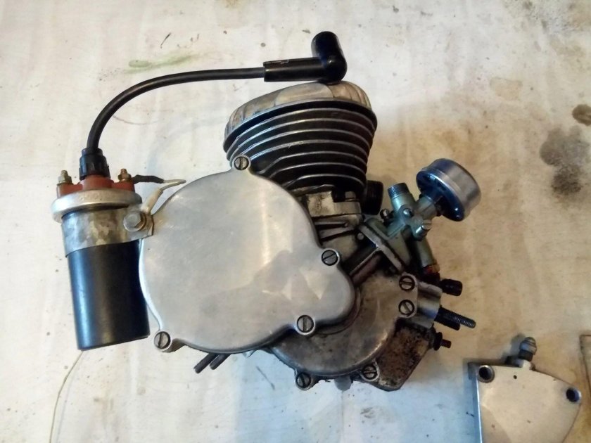 Веломотор д6