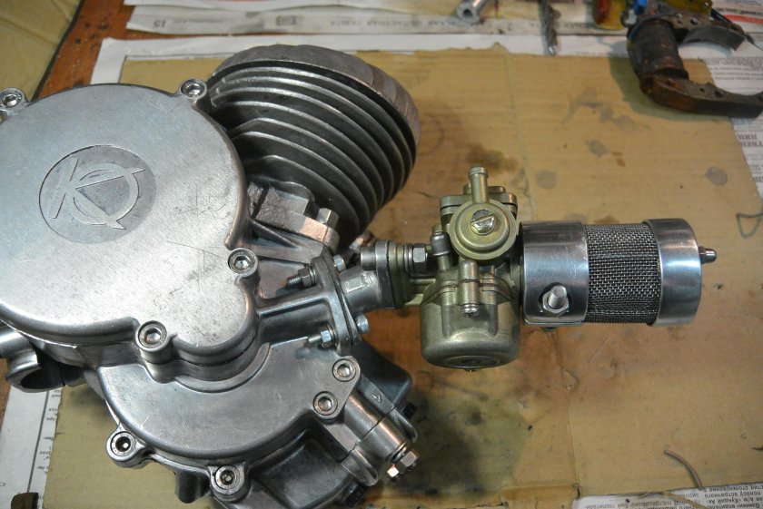 Карбюратор от ф50 ф80 на двигатель д6