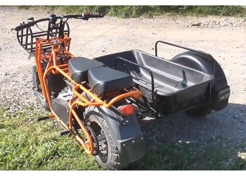 Мотоцикл Скаут-3-125 ап с боковым прицепом