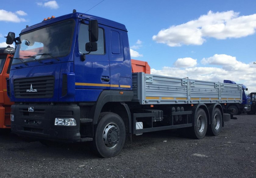 МАЗ 6312 бортовой