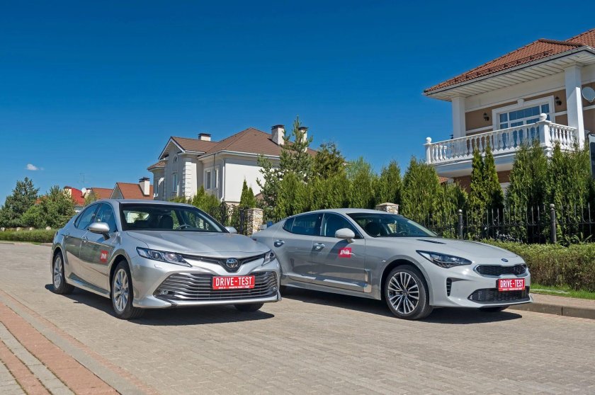 Kia k5 и toyota camry
