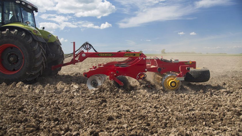 Carrier Vaderstad 925 XL